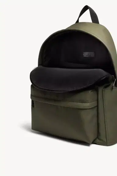 Moncler New Pierrick Metal Logo Backpack | Thumbnail 6