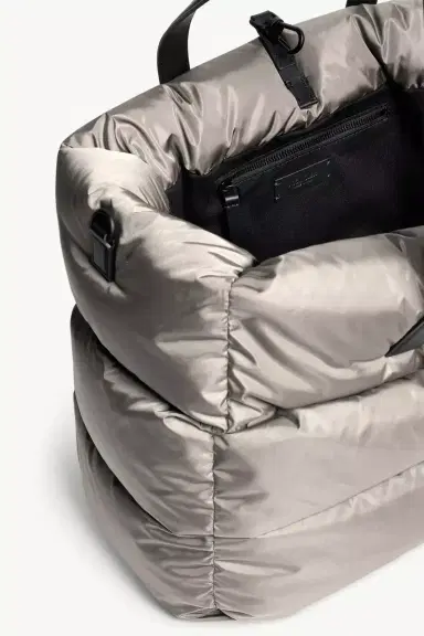 Moncler New Caradoc Tote Bag | Thumbnail 6