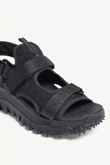 Moncler Trailgrip Vela Sandals | Thumbnail 3