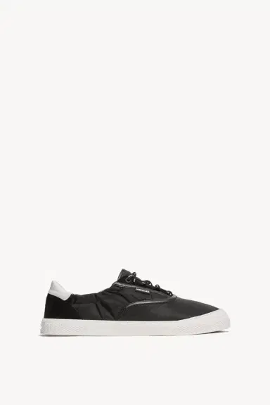 Moncler Vera Leisure Padded Sneakers | Thumbnail 2