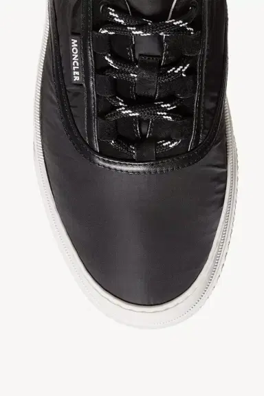 Moncler Vera Leisure Padded Sneakers | Thumbnail 4