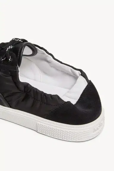 Moncler Vera Leisure Padded Sneakers | Thumbnail 10