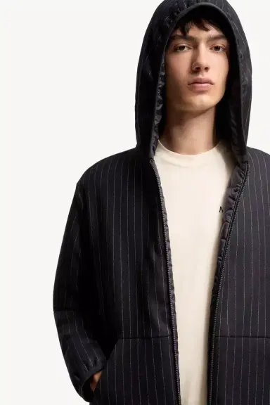 Moncler Ceze Reversible Hooded Short Jacket | Thumbnail 8