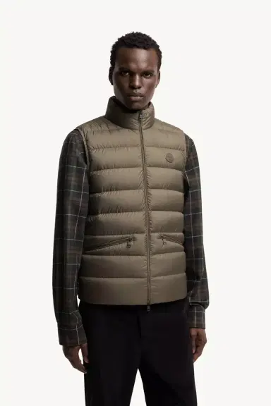 Moncler Treompan Down Vest | Thumbnail 5 Moncler Treompan Down Vest | Thumbnail 5