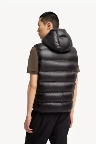 Moncler Panestrel Down Vest | Thumbnail 6