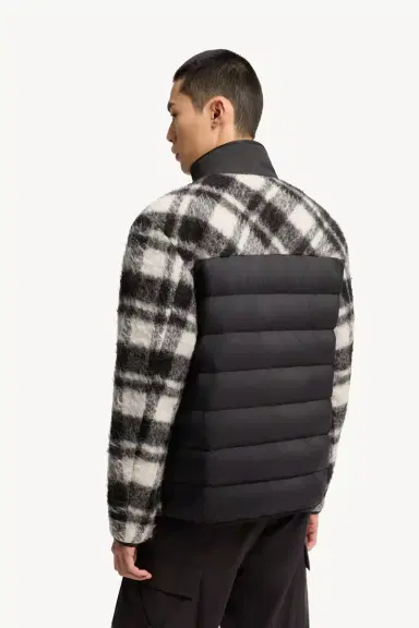 Moncler Scalorbi Mid-length Down Jacket | Thumbnail 6