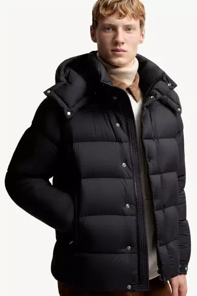 Moncler Maya 70 Hooded Short Down Jacket | Thumbnail 7