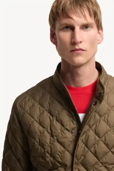 Moncler Oise Diamond Quilted Short Down Jacket | Thumbnail 7 Moncler Oise Diamond Quilted Short Down Jacket | Thumbnail 7