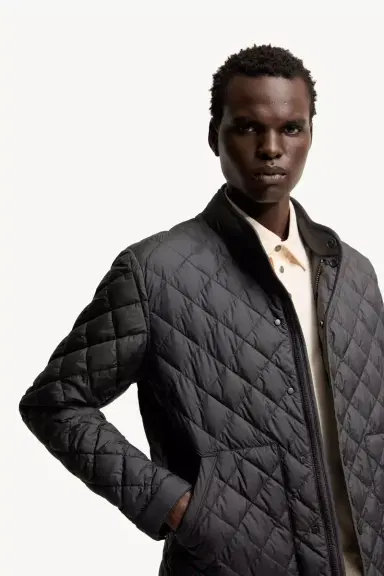 Moncler Oise Diamond Quilted Short Down Jacket | Thumbnail 7 Moncler Oise Diamond Quilted Short Down Jacket | Thumbnail 7