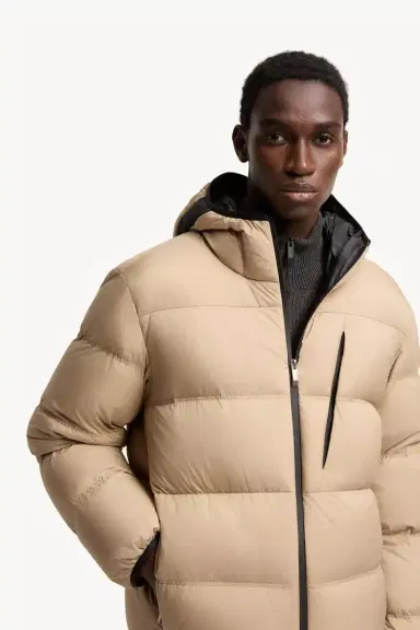 Moncler Poitevin Hooded Short Down Jacket | Thumbnail 7