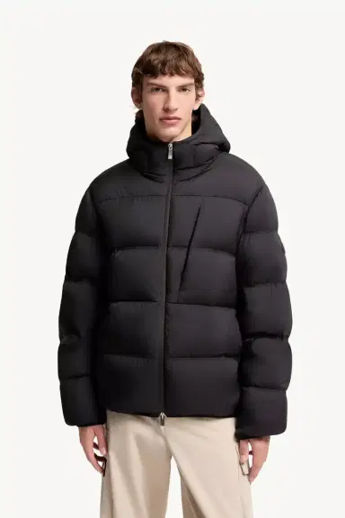 Moncler Poitevin Hooded Short Down Jacket | Thumbnail 5