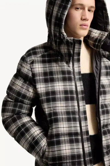 Moncler Airor Hooded Down Jacket | Thumbnail 7 Moncler Airor Hooded Down Jacket | Thumbnail 7