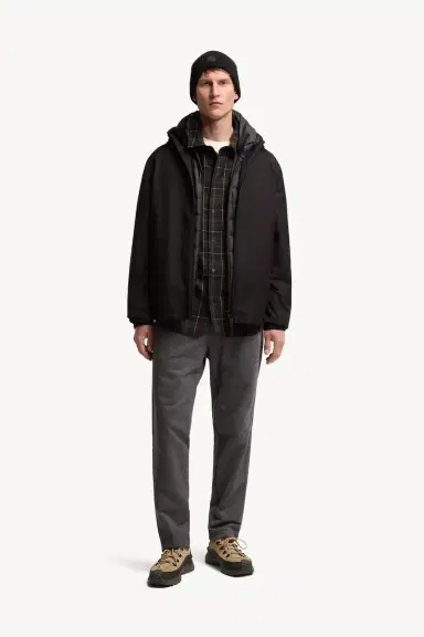 Moncler Skirnix 3-in-1 Short Down Jacket | Thumbnail 3