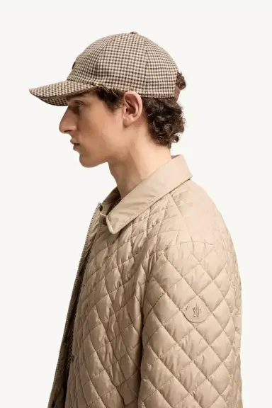 Moncler Avrelie Diamond Quilted Padded Shirt Jacket | Thumbnail 4