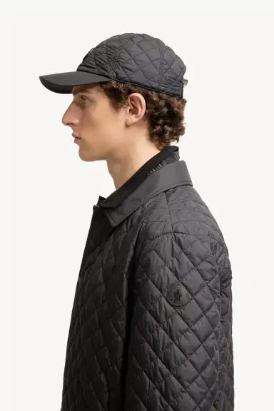 Moncler Avrelie Diamond Quilted Padded Shirt Jacket | Thumbnail 4