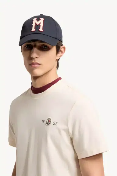 Moncler Logo Cotton T-shirt | Thumbnail 4 Moncler Logo Cotton T-shirt | Thumbnail 4