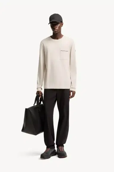 Moncler Logo Cotton Long Sleeve T-shirt | Thumbnail 2