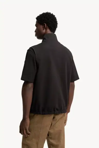 Moncler Reversible Zip-up Vest | Thumbnail 6 Moncler Reversible Zip-up Vest | Thumbnail 6