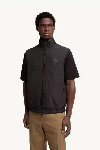 Moncler Reversible Zip-up Vest | Thumbnail 7 Moncler Reversible Zip-up Vest | Thumbnail 7