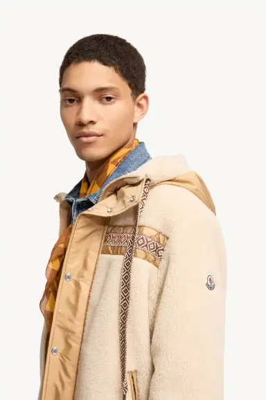 Moncler Geometric Trim Teddy Zip-up Hoodie | Thumbnail 4