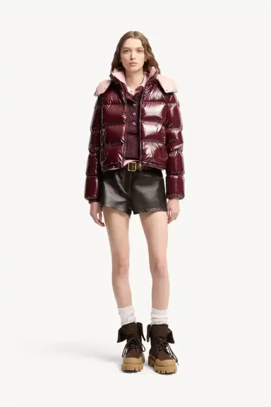Moncler Niveole Short Down Jacket | Thumbnail 3
