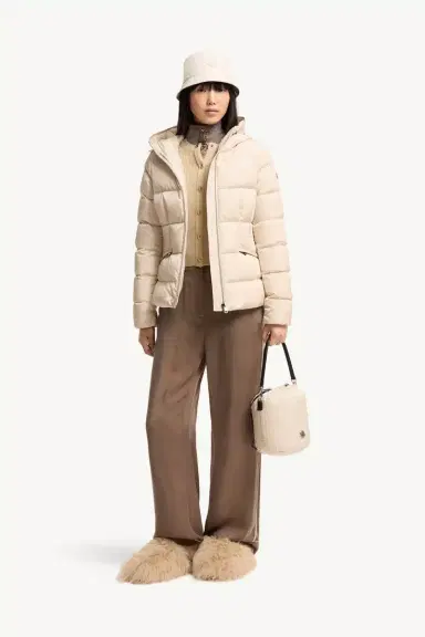 Moncler Avoce Hooded Short Down Jacket | Thumbnail 3