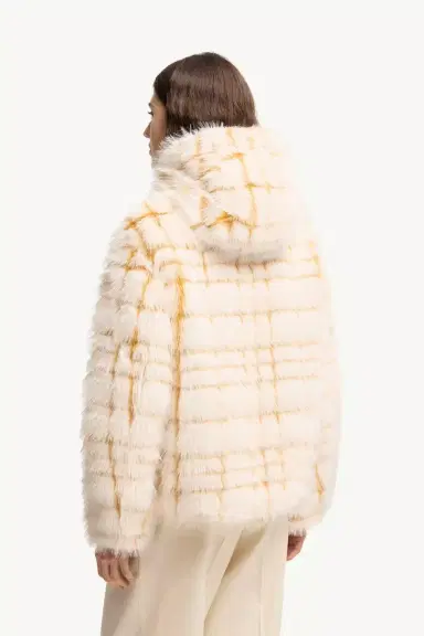Moncler Pluvier Short Padded Jacket | Thumbnail 6