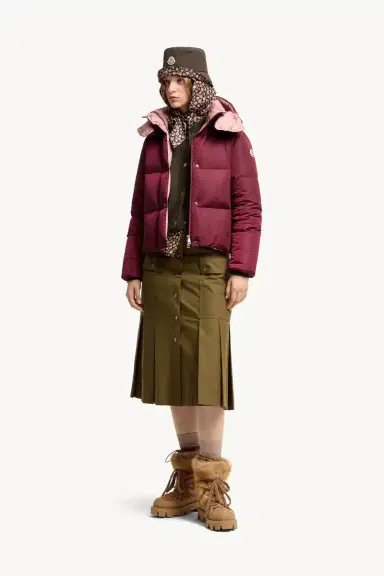 Moncler Castelnew Hooded Down Jacket | Thumbnail 3
