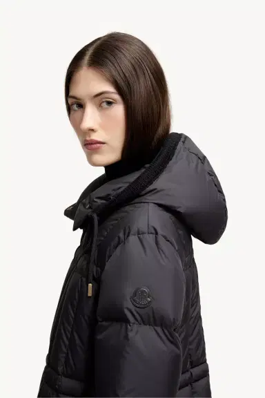 Moncler Estom Vertical-quilted Hooded Short Down Jacket | Thumbnail 4 Moncler Estom Vertical-quilted Hooded Short Down Jacket | Thumbnail 4
