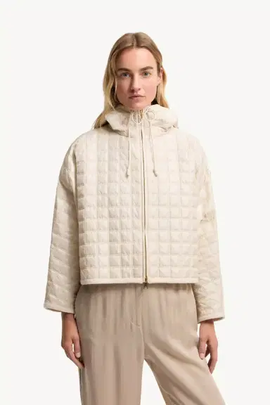 Moncler Hooded Square-quilted Padded Cape | Thumbnail 5 Moncler Hooded Square-quilted Padded Cape | Thumbnail 5
