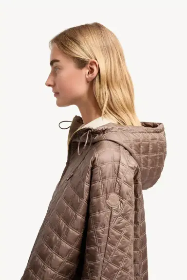 Moncler Hooded Square-quilted Padded Cape | Thumbnail 4 Moncler Hooded Square-quilted Padded Cape | Thumbnail 4