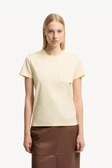 Moncler Metal Logo Cotton T-shirt | Thumbnail 4