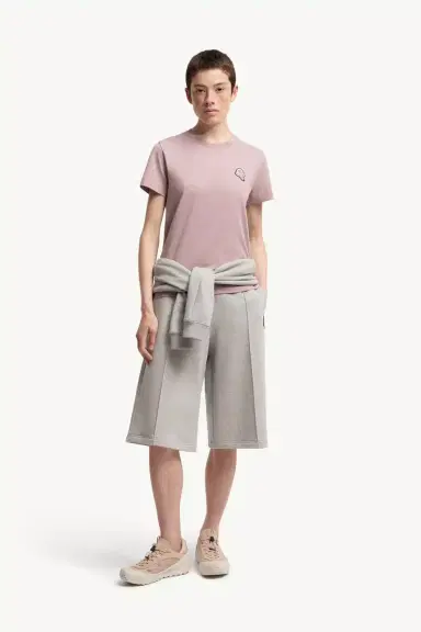 Moncler Logo Patch Cotton T-shirt | Thumbnail 3