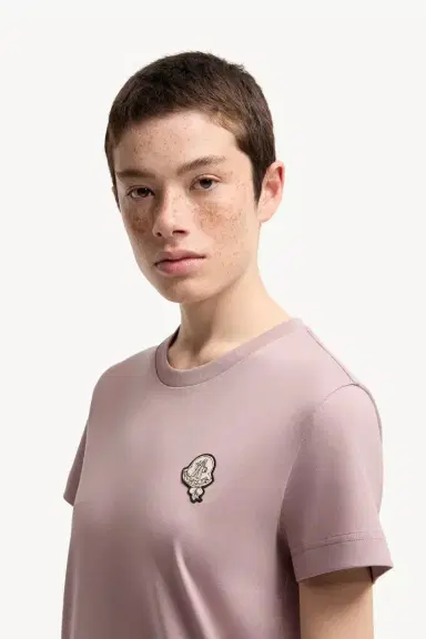 Moncler Logo Patch Cotton T-shirt | Thumbnail 4
