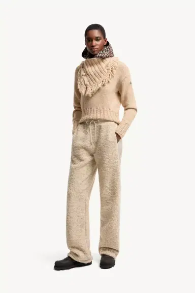 Moncler Teddy Sweatpants | Thumbnail 3 Moncler Teddy Sweatpants | Thumbnail 3