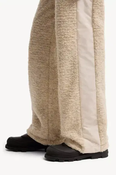 Moncler Teddy Sweatpants | Thumbnail 4 Moncler Teddy Sweatpants | Thumbnail 4