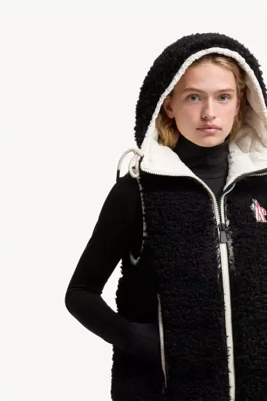 Moncler Grenoble Teddy Hooded Insulated Vest | Thumbnail 7 Moncler Grenoble Teddy Hooded Insulated Vest | Thumbnail 7