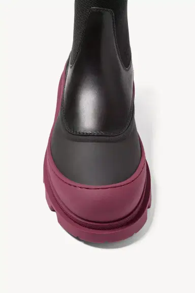 Moncler Vera Edge Leather Ankle Boots | Thumbnail 4 Moncler Vera Edge Leather Ankle Boots | Thumbnail 4