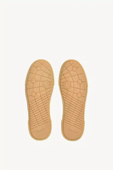 Moncler Vera Leisure Padded Sneakers | Thumbnail 8 Moncler Vera Leisure Padded Sneakers | Thumbnail 8