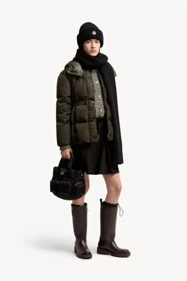 Moncler Caradoc Multi-pocket Tote Bag | Thumbnail 3 Moncler Caradoc Multi-pocket Tote Bag | Thumbnail 3