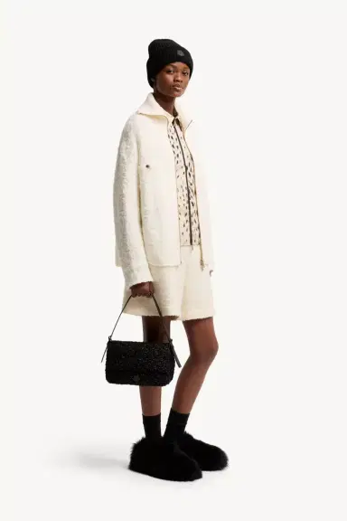 Moncler Caradoc Shoulder Bag | Thumbnail 3 Moncler Caradoc Shoulder Bag | Thumbnail 3