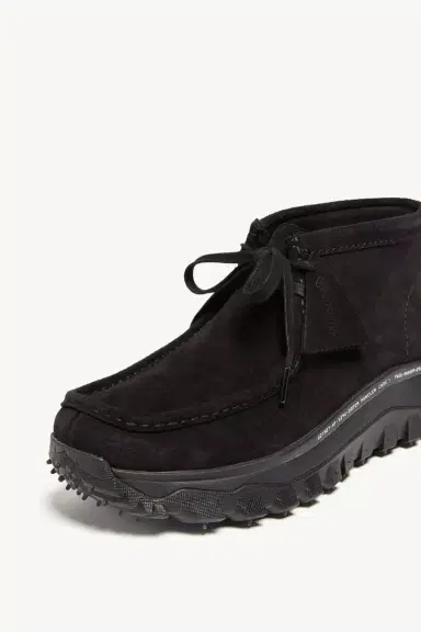 Moncler + Clarks Originals + Fragment Trailgrip Wallabee Gtx Suede Boots | Thumbnail 10 Moncler + Clarks Originals + Fragment Trailgrip Wallabee Gtx Suede Boots | Thumbnail 10