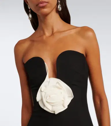 Roland Mouret Floral-appliqué crêpe bustier gown | Thumbnail 2
