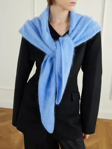 Lisa Yang Cashmere Wrap | Thumbnail 2 Lisa Yang Cashmere Wrap | Thumbnail 2