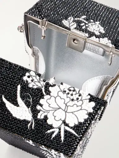 Judith Leiber Couture Bamboo Take Away Cup Crystal-embellished Silver-tone Clutch | Thumbnail 6