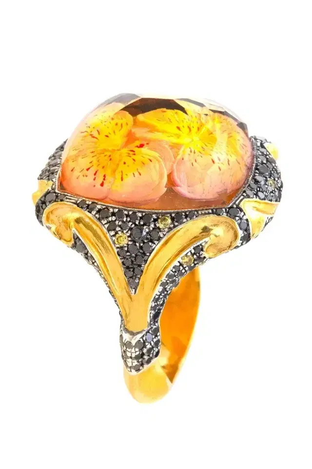 Black Yellow Diamonds Carved Flower Bloom Ring