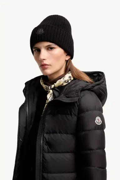 Moncler Khloesse Shearling-trimmed Hooded Long Down Jacket | Thumbnail 4