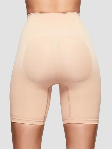 Skims Women's Seamless Sculpt Mid-Thigh Short | Thumbnail 5