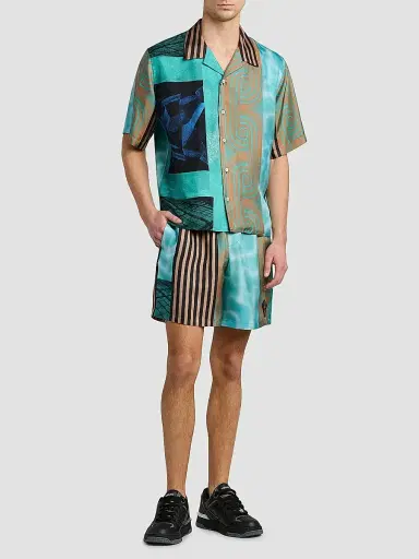 Versace Men's Floating Printed Silk Twill Shorts | Thumbnail 2