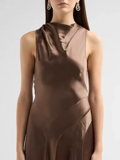 ACLER Women's Femme Fatale Lecha Satin Maxi Dress | Thumbnail 5